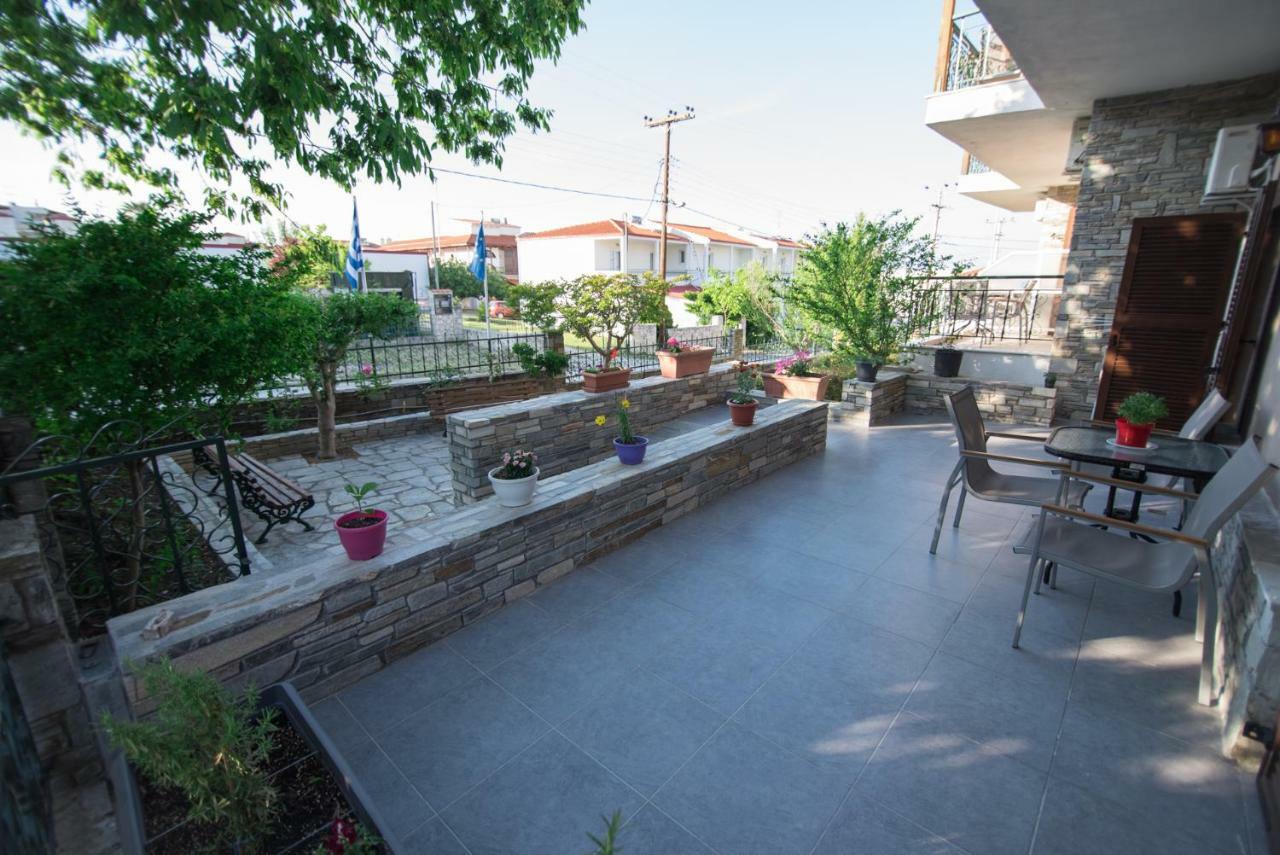 Acquablue Apartments Kallithea  Экстерьер фото